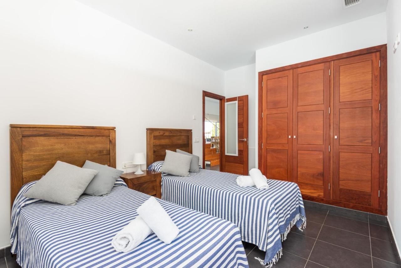 Villa Orquidea Son Bou Exterior photo